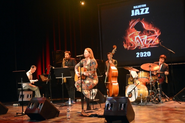 13 Charlotta Kerbs ja Sergei Sokolov Jazz Quartetti Vuotalossa 31.01.20
